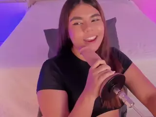 AliceThunder's Live Sex Cam Show
