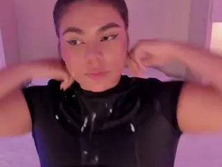 AliceThunder's Live Sex Cam Show