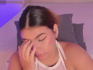 AliceThunder's Live Sex Cam Show