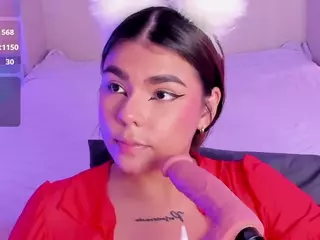 AliceThunder's Live Sex Cam Show