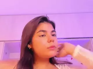 AliceThunder's Live Sex Cam Show
