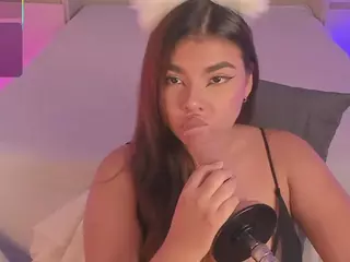 AliceThunder's Live Sex Cam Show