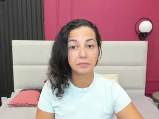 LindaInsatiable's Live Sex Cam Show