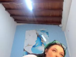 nathalia-08's Live Sex Cam Show