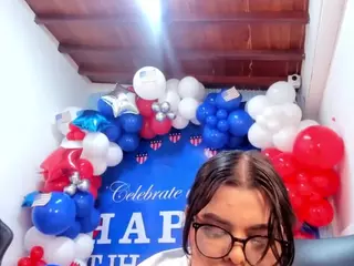 nathalia-08's Live Sex Cam Show