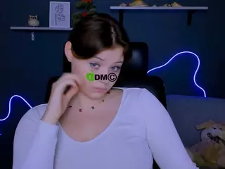 nikol-kitt's Live Sex Cam Show