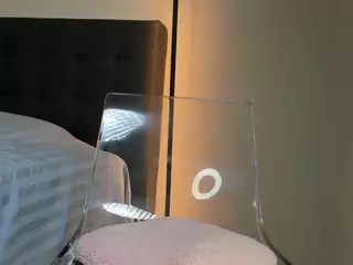mazekyn's Live Sex Cam Show