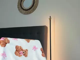 mazekyn's Live Sex Cam Show