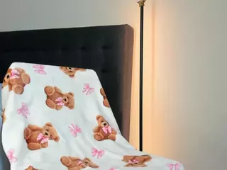 mazekyn's Live Sex Cam Show
