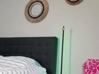 mazekyn's Live Sex Cam Show