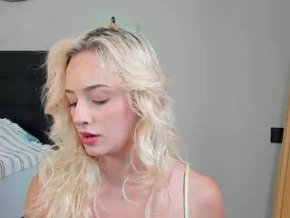 mazekyn's Live Sex Cam Show