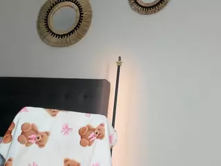 mazekyn's Live Sex Cam Show