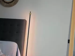 mazekyn's Live Sex Cam Show