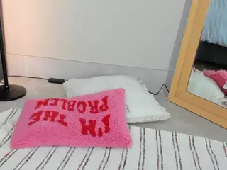 mazekyn's Live Sex Cam Show