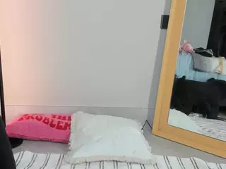 mazekyn's Live Sex Cam Show