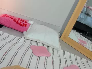 mazekyn's Live Sex Cam Show