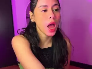 Valquiria's Live Sex Cam Show
