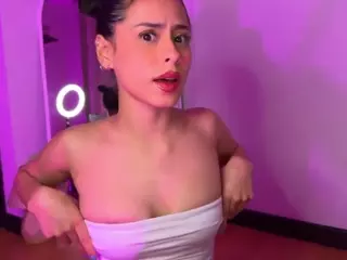 Valquiria's Live Sex Cam Show