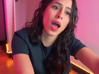 Mel's Live Sex Cam Show