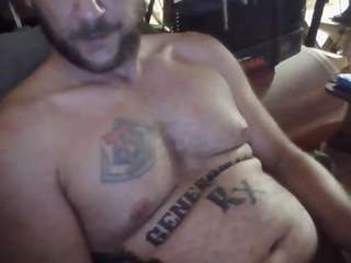Live cam show with Topsykrit_J