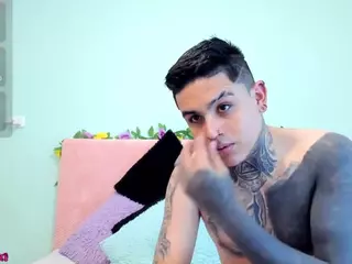 Alana-and-Jack's Live Sex Cam Show