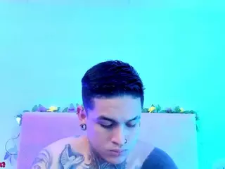 Alana-and-Jack's Live Sex Cam Show