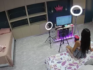 voyeurcam-casa-salsa-versus-room's Live Sex Cam Show