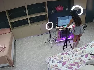 voyeurcam-casa-salsa-versus-room's Live Sex Cam Show