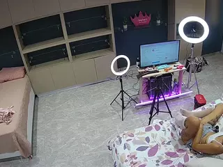 voyeurcam-casa-salsa-versus-room's Live Sex Cam Show