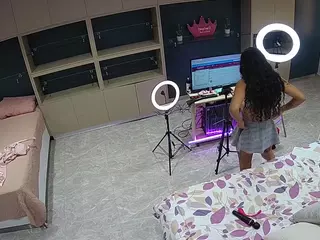 voyeurcam-casa-salsa-versus-room's Live Sex Cam Show