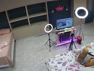 voyeurcam-casa-salsa-versus-room's Live Sex Cam Show