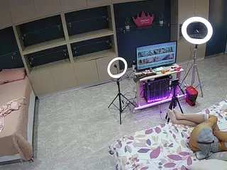 voyeurcam-casa-salsa-versus-room's Live Sex Cam Show