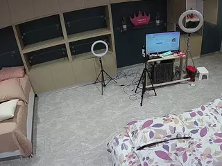voyeurcam-casa-salsa-versus-room's Live Sex Cam Show