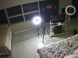 voyeurcam-casa-salsa-versus-room's Live Sex Cam Show