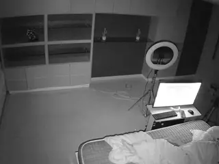 voyeurcam-casa-salsa-versus-room's Live Sex Cam Show