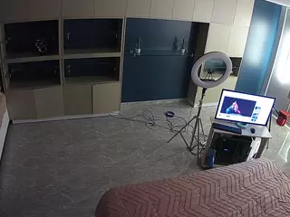 voyeurcam-casa-salsa-versus-room's Live Sex Cam Show