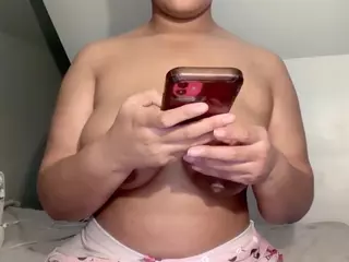 AUNYXXX's Live Sex Cam Show