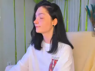 Luna-Moon13's Live Sex Cam Show