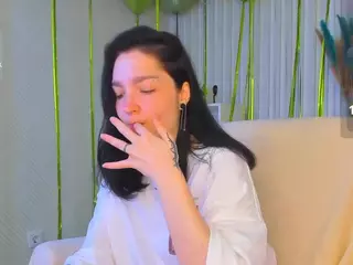 Luna-Moon13's Live Sex Cam Show