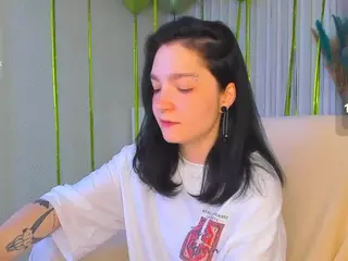 Luna-Moon13's Live Sex Cam Show