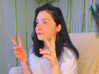 Luna-Moon13's Live Sex Cam Show