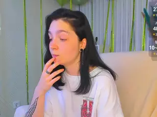 Luna-Moon13's Live Sex Cam Show