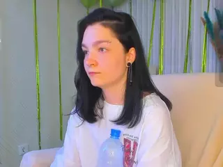 Luna-Moon13's Live Sex Cam Show