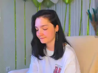 Luna-Moon13's Live Sex Cam Show