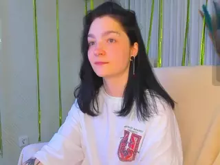 Luna-Moon13's Live Sex Cam Show
