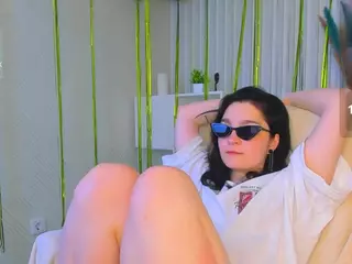 Luna-Moon13's Live Sex Cam Show