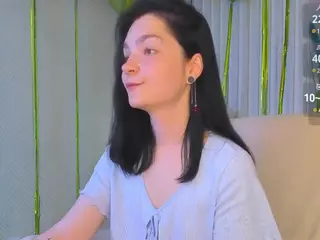 Luna-Moon13's Live Sex Cam Show