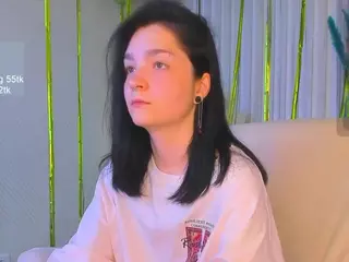 Luna-Moon13's Live Sex Cam Show