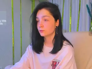 Luna-Moon13's Live Sex Cam Show