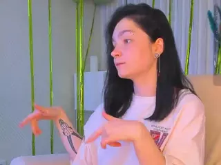 Luna-Moon13's Live Sex Cam Show